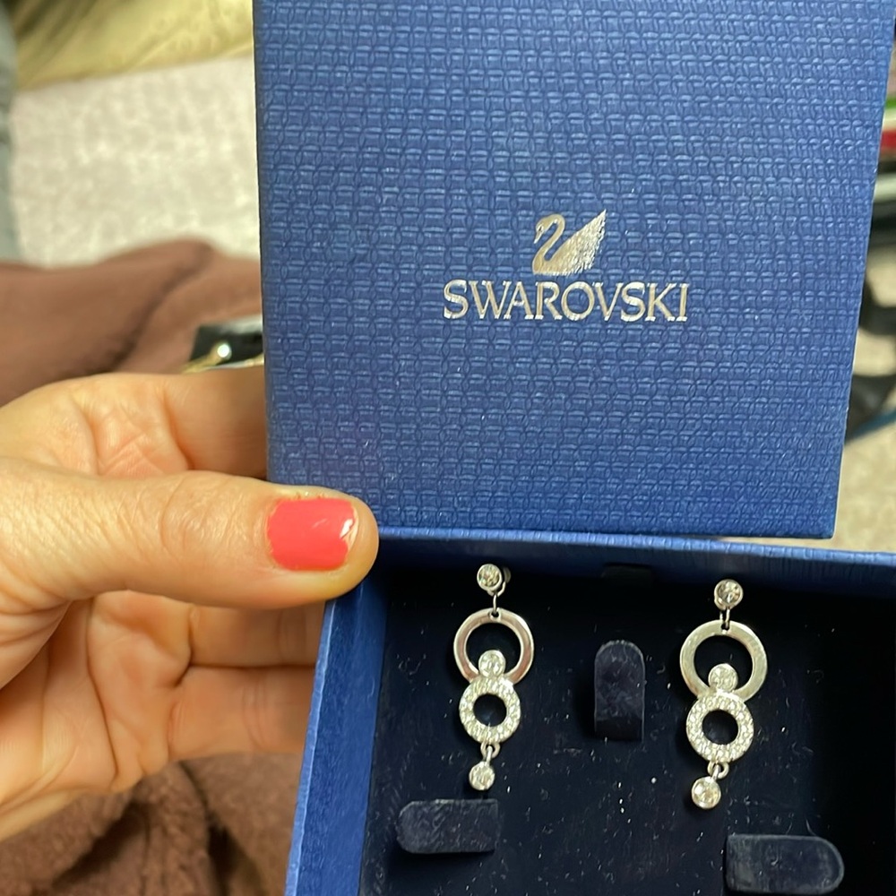 Swarovski wear 2 way earrings